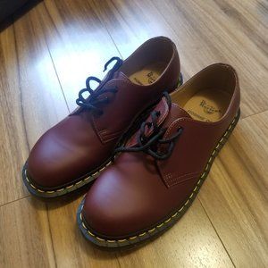 *New with box* Dr Martens x Comme des garcons 1461